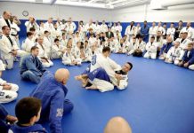 헨조 그레이시 뉴욕 아카데미 (뉴욕, 미국)