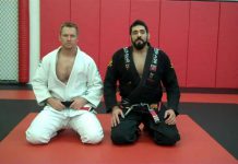 눌리면 대략 난감한 남북탈출! (North South Escape)