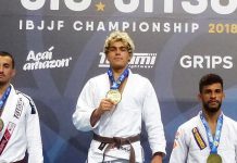 레비 존스(Levi Jones-Leary)