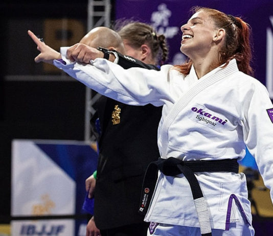 클라우디아 도 발(Claudia do Val)