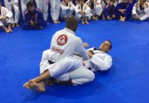 클로즈가드에서 탈출하지 못하게한 후 암바거는 방법