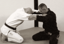 무릎꿇고 시작하는 스파링, 정말 효율적인가?