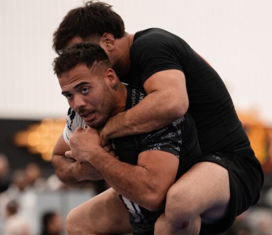 스탠딩에서 백 컨트롤을 잡는 5가지 방법